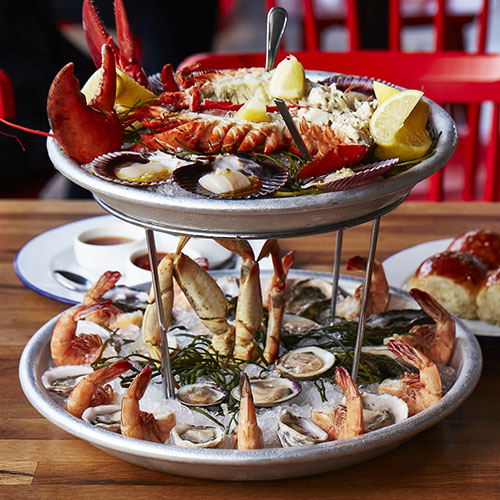 There must be a scream at the table | Los Angeles Super Gorgeous Seafood Tower Map