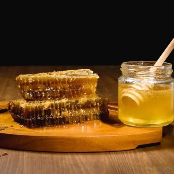 为什么吃货都在追捧这款蜂蜜界的"爱马仕"?