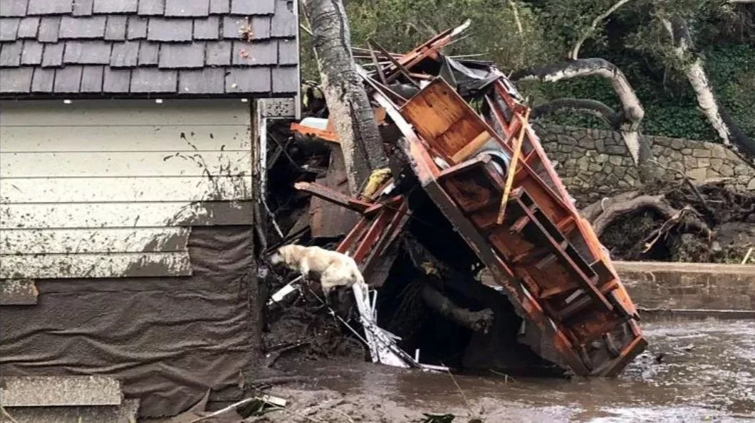 南加州暴雨引发洪水泥石流 已致9人死亡！封路、停电、两万人被迫撤离家园！